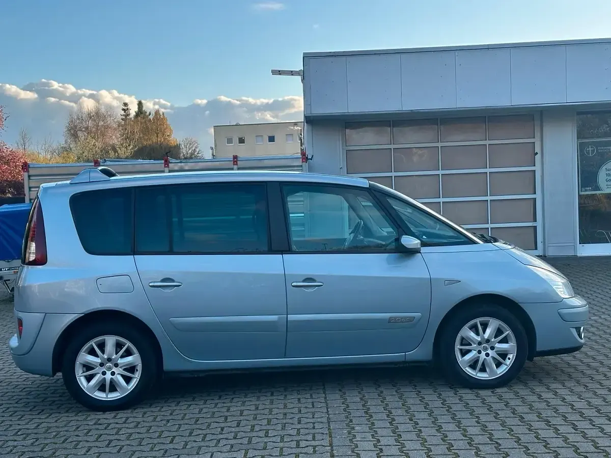 Gebraucht Renault Espace Dynamique 150 PS (110 kW) 2007 Blau Van / Kleinbus