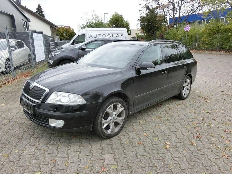 Gebraucht Skoda Octavia Elegance 102 PS (75 kW) 2008 Schwarz Kombi