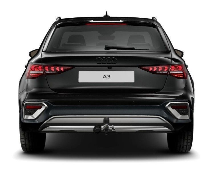 Neu Audi A3 Ambiente 150 PS (110 kW) 2025 Schwarz Limousine