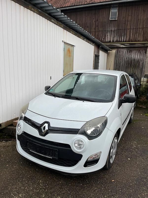 Weiß Gebraucht 2013 Renault Twingo Kleinwagen | 2.100 € (Superpreis) - Bild 1/4