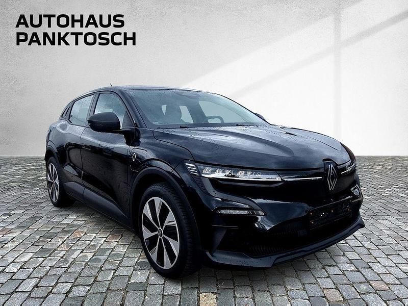 Second-hand Renault Megane E-Tech Evolution 55 kW (75 CP) 2024 Negru Berlinǎ