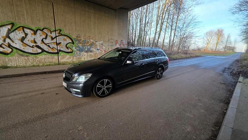 Gebraucht Mercedes 350 231 PS (169 kW) 2010 Blau Kombi