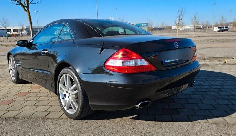 Gebraucht Mercedes SL350 272 PS (200 kW) 2007 Schwarz Cabrio