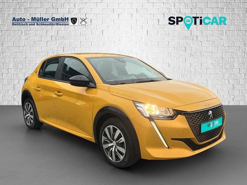 Gebraucht Peugeot 208 Active 100 kW (136 PS) 2022 Gelb Kleinwagen