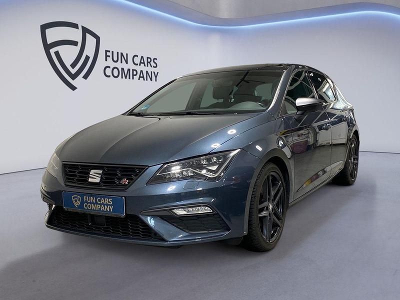 Grau Gebraucht 2019 Seat Leon FR Limousine | 16.100 € (Fairer Preis) - Bild 1/4