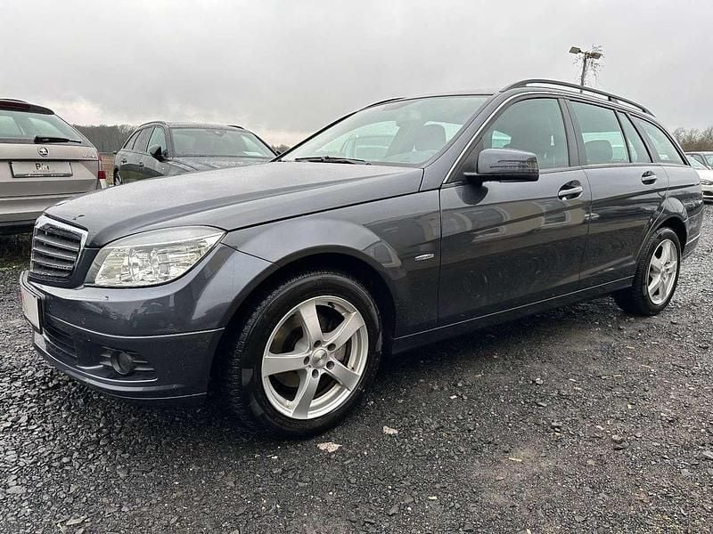 Grau Gebraucht 2010 Mercedes C180 Kombi | 6.850 € (Guter Preis) - Bild 1/4