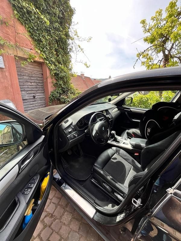 Second-hand BMW X3 190 CP (139 kW) 2012 Negru SUV