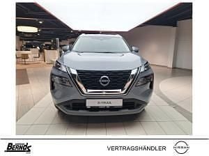 Neu Nissan X-Trail 360º 163 PS (119 kW) 2025 Grau (ceramic grey premiumlackierung) SUV