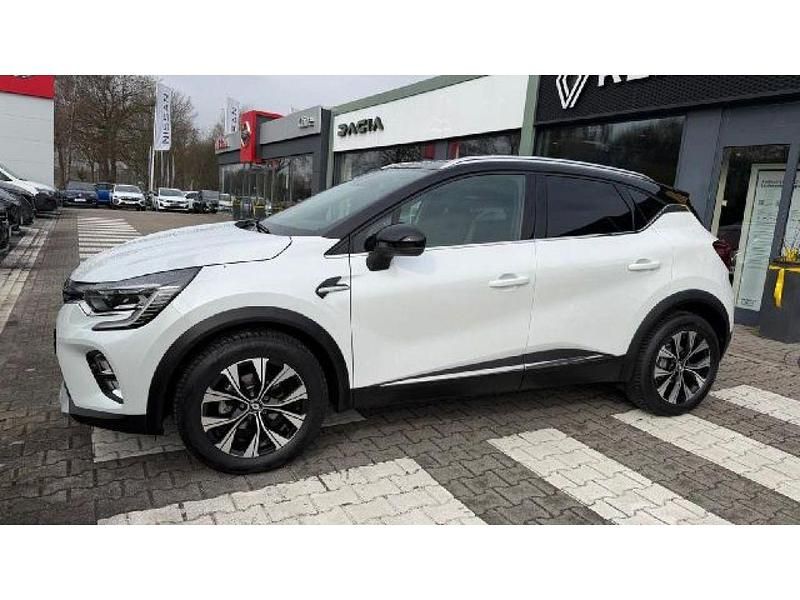 Gebraucht Renault Captur Techno 140 PS (102 kW) 2024 Weiss qnc+schwarz gne SUV