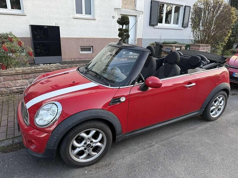 Gebraucht Mini Cooper Cabriolet 122 PS (89 kW) 2013 Rot Cabrio