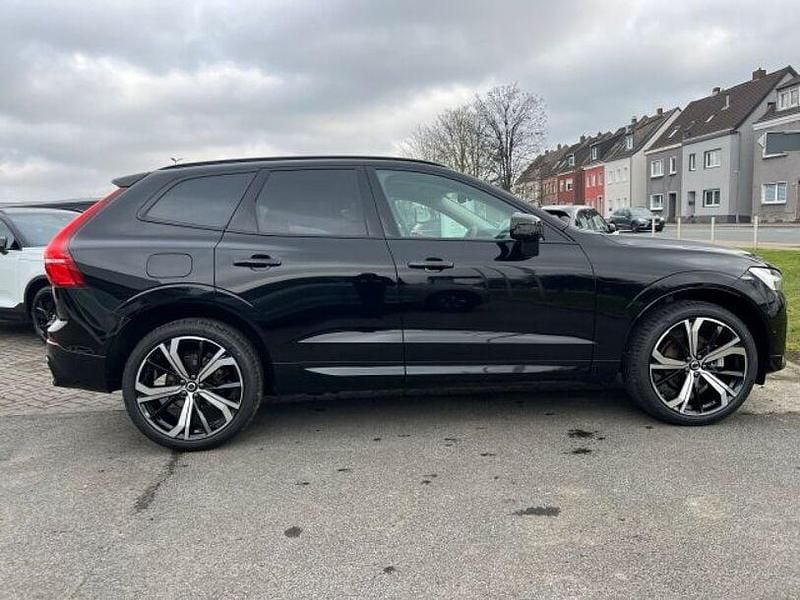Gebraucht Volvo XC60 Plus 250 PS (183 kW) 2025 Schwarz SUV