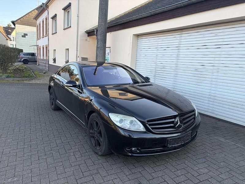 Gebraucht Mercedes CL500 387 PS (284 kW) 2010 Schwarz Coupé