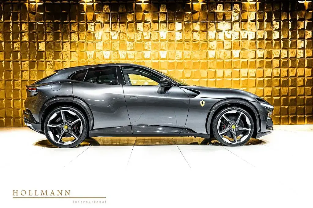 Neu Ferrari Purosangue 725 PS (533 kW) 2026 Grau SUV