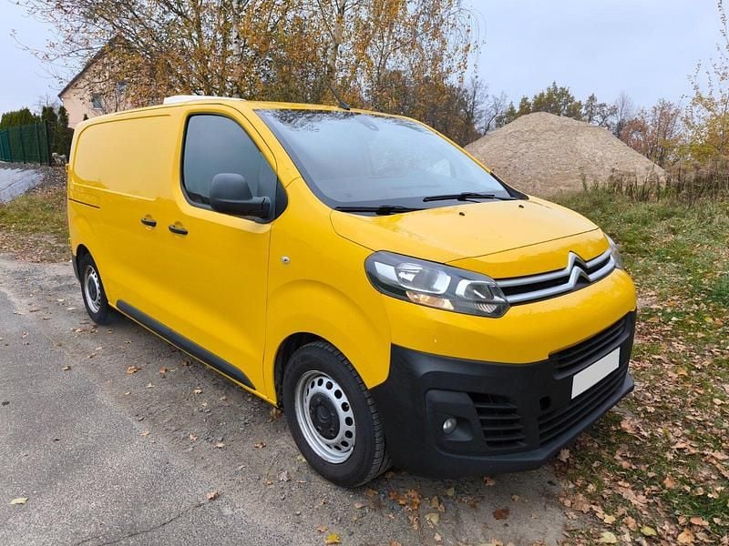 Gelb Gebraucht 2019 Citroën Jumpy Van / Kleinbus | 7.900 € - Bild 1/4
