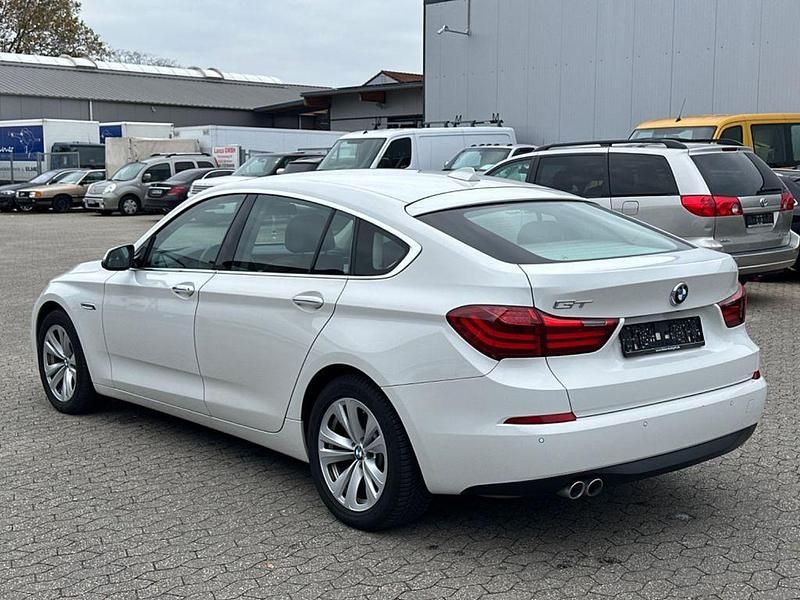 Gebraucht BMW 530 Gran Turismo Performance 258 PS (189 kW) 2015 Weiß Limousine