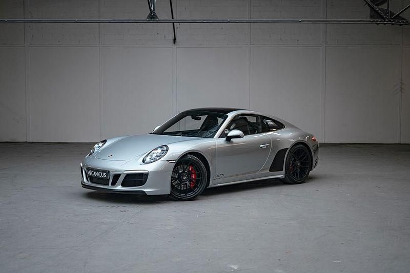 Grau Gebraucht 2017 Porsche 911 Carrera 4 GTS | 137.900 € - Bild 1/4