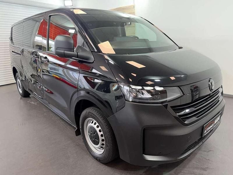 Gebraucht VW Transporter 110 PS (80 kW) 2025 Midnight black metallic Van