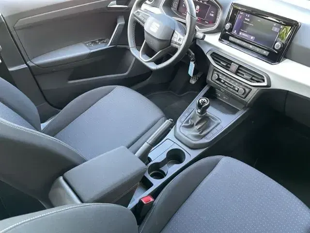 Gebraucht Seat Ibiza Style 95 PS (69 kW) 2023 Desire rot Kleinwagen