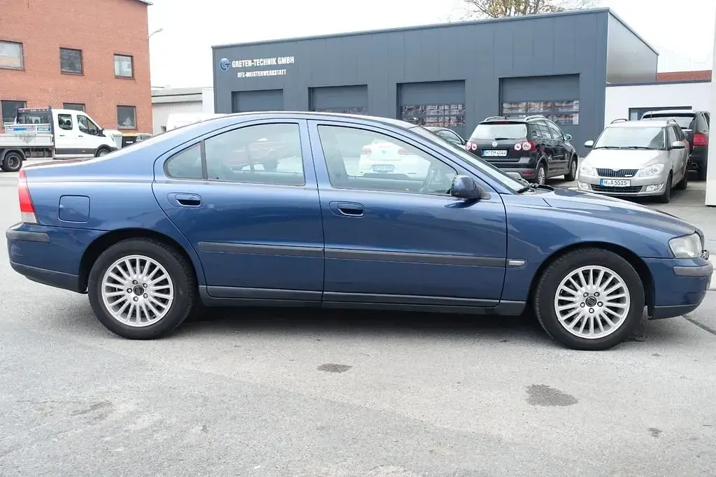Occasion Volvo S60 SE 170 ch (125 kW) 2001 Bleue Berline