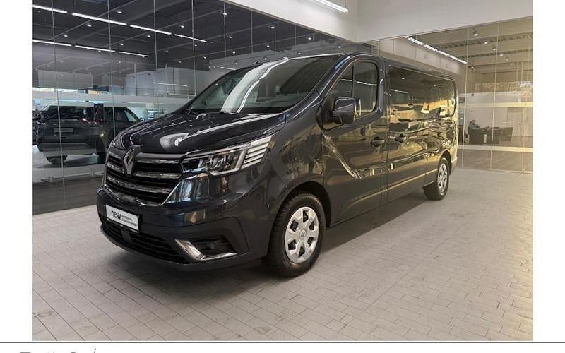 Grau Gebraucht 2022 Renault Trafic Life Van / Kleinbus | 33.330 € (Fairer Preis) - Bild 1/4