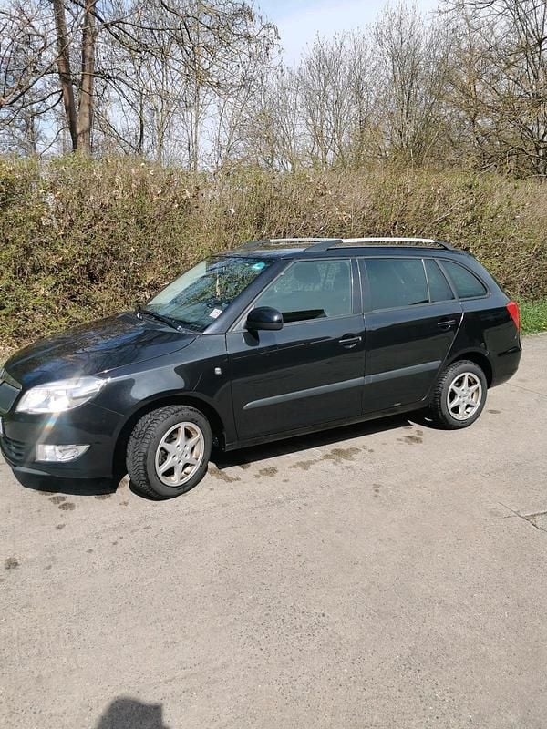 Second-hand Skoda Fabia 86 CP (63 kW) 2010 Negru Break