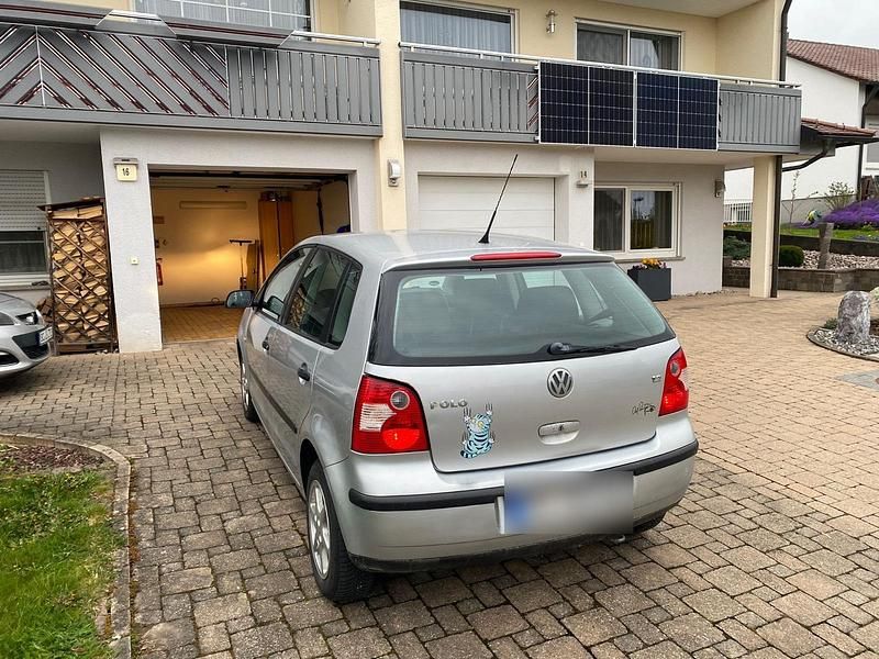 Gebraucht VW Polo 75 PS (55 kW) 2003 Silber Kleinwagen