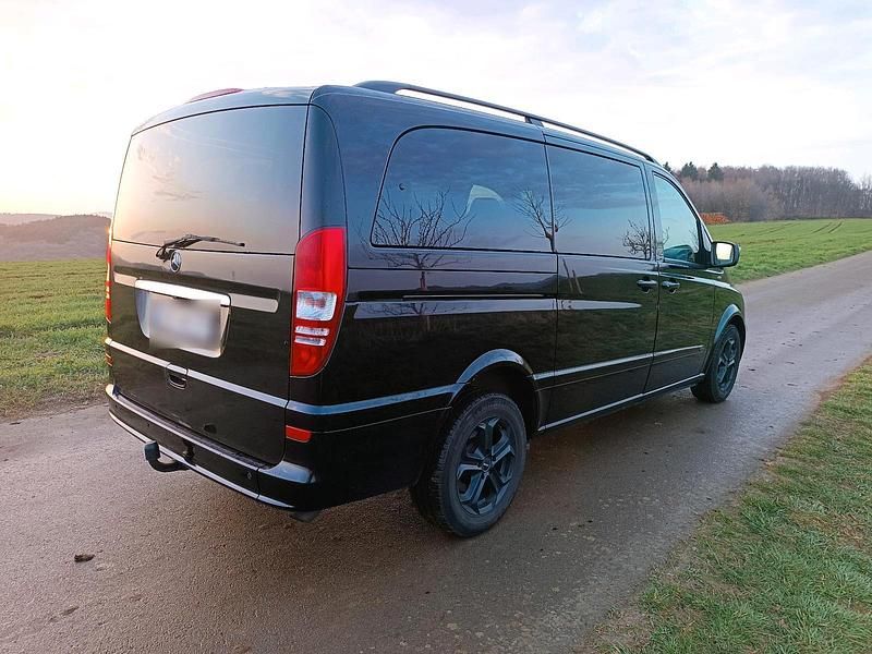 Gebraucht Mercedes Viano 224 PS (164 kW) 2014 Schwarz Van / Kleinbus