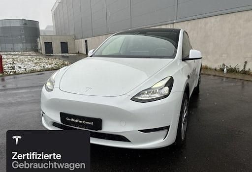 Gebraucht Tesla Model Y 273 kW (372 PS) 2023 Weiß SUV