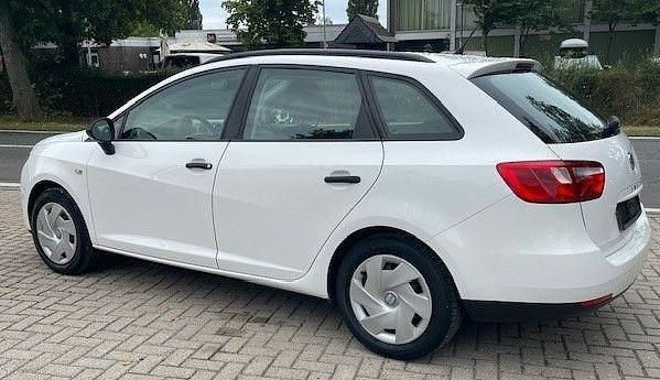 Gebraucht Seat Ibiza ST Reference 69 PS (50 kW) 2012 Weiß Kombi