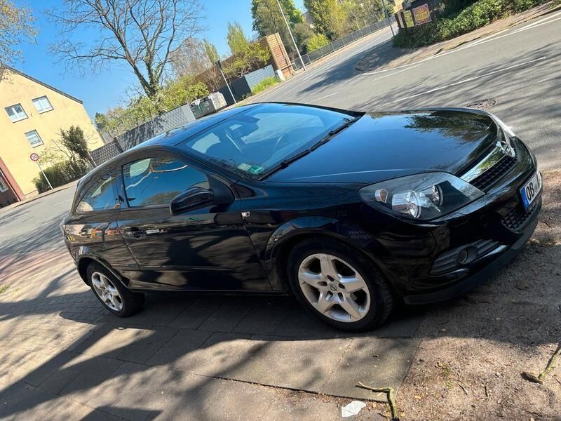 Schwarz Gebraucht 2008 Opel Astra Coupé | 3.149 € (Fairer Preis) - Bild 1/4