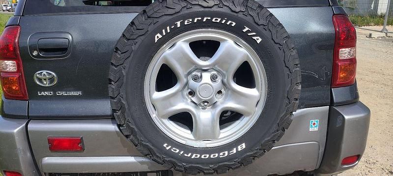 Gebraucht Toyota RAV4 125 PS (91 kW) 2005 Grau SUV