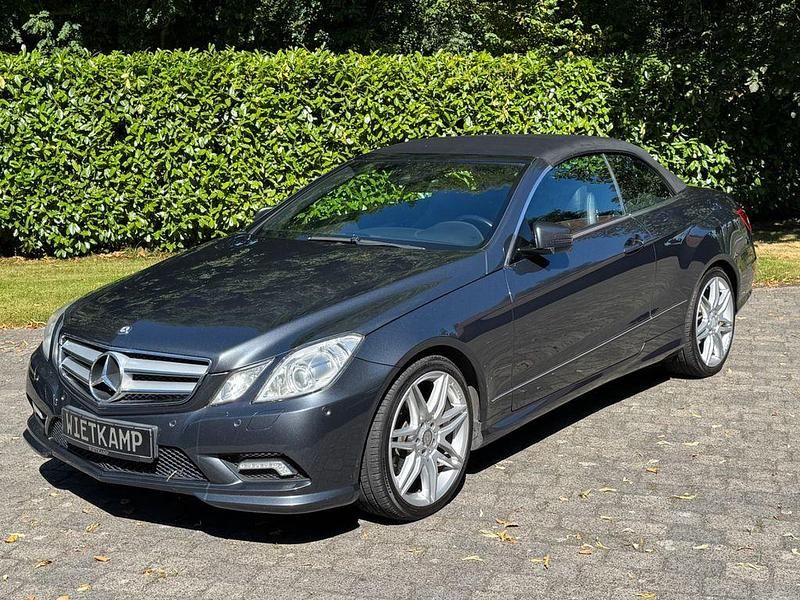 Grau Gebraucht 2011 Mercedes E350 AMG Cabrio | 12.980 € (Fairer Preis) - Bild 1/4