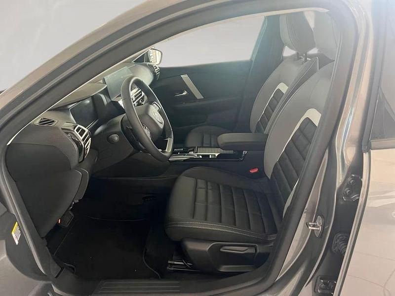 Neu Citroën C4 136 PS (100 kW) 2025 Grau SUV