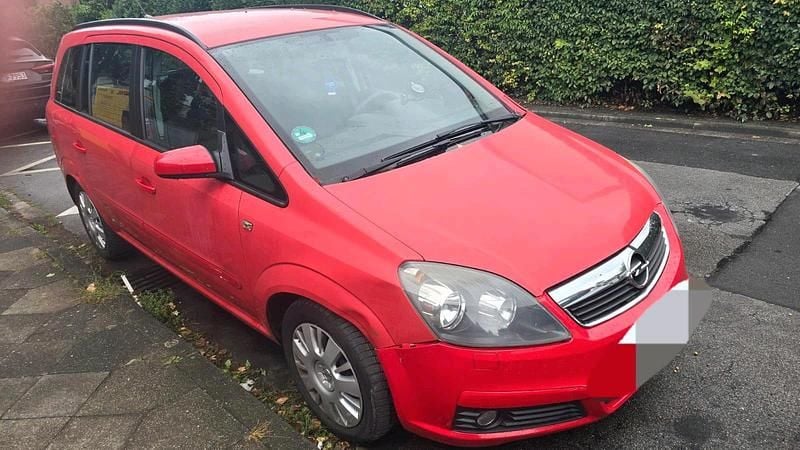Rot Gebraucht 2007 Opel Zafira Van / Kleinbus | 1.900 € (Superpreis) - Bild 1/4