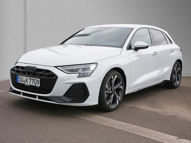 Gletscherweiß metallic Gebraucht 2025 Audi A3 S-Line | 40.990 € - Bild 1/2