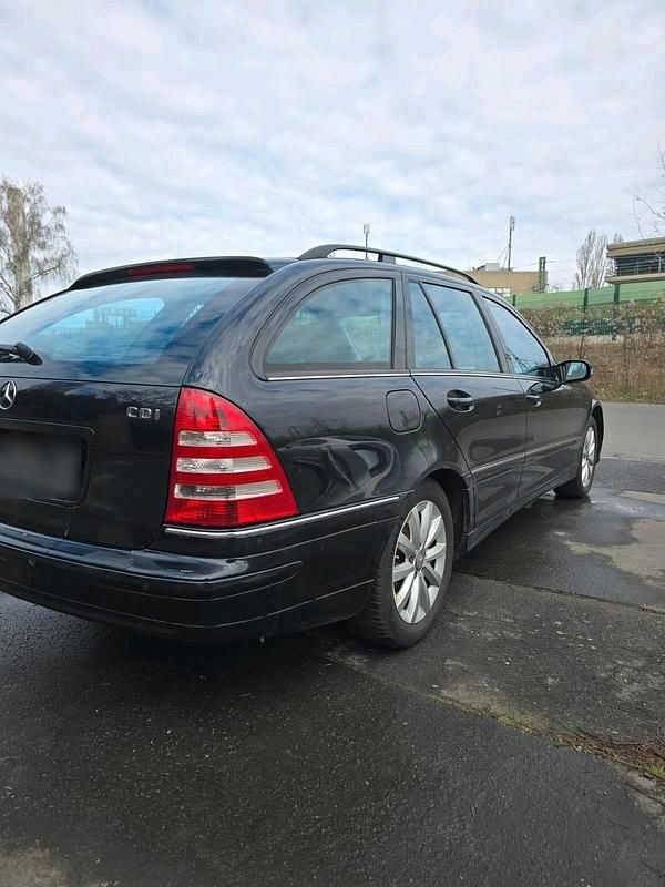 Gebraucht Mercedes C220 150 PS (110 kW) 2006 Blau Kombi