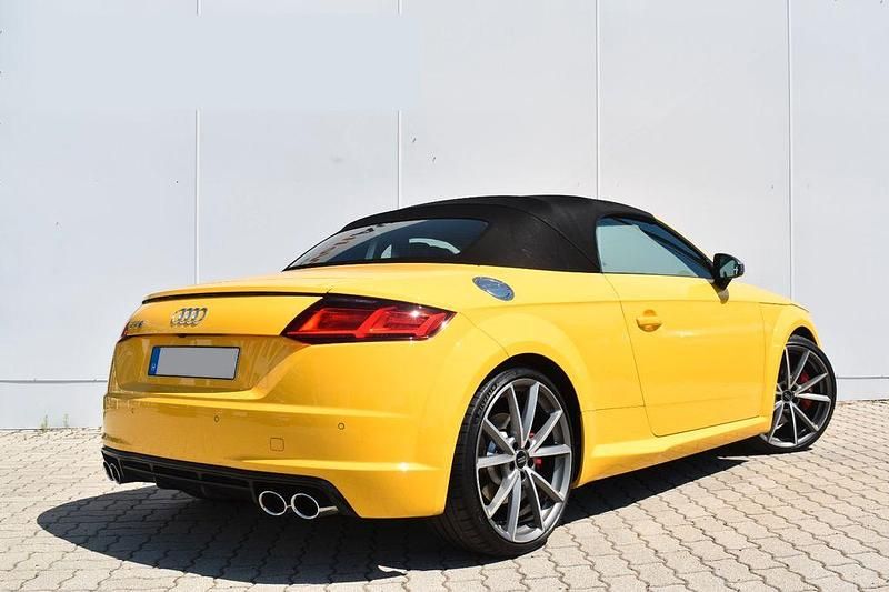 Gebraucht Audi TTS Sport 310 PS (228 kW) 2018 Gelb Cabrio