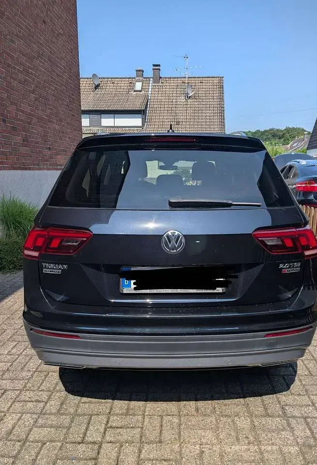 Gebraucht VW Tiguan Allspace Comfortline 179 PS (131 kW) 2018 Schwarz SUV