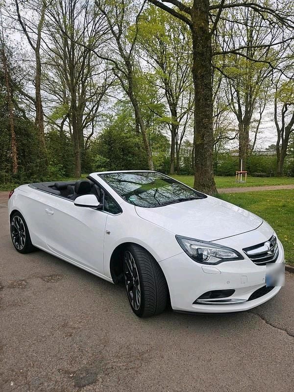 Gebraucht Opel Cascada 170 PS (125 kW) 2015 Weiß Cabrio