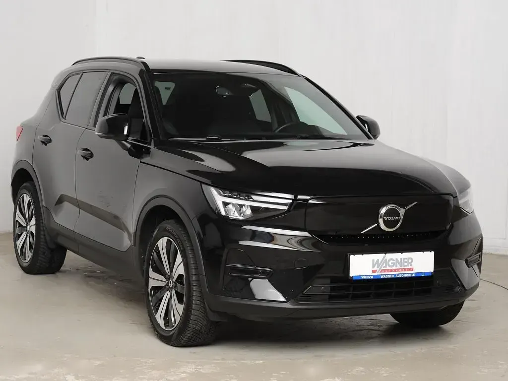 Gebraucht Volvo XC40 Plus 169 kW (231 PS) 2023 Schwarz SUV