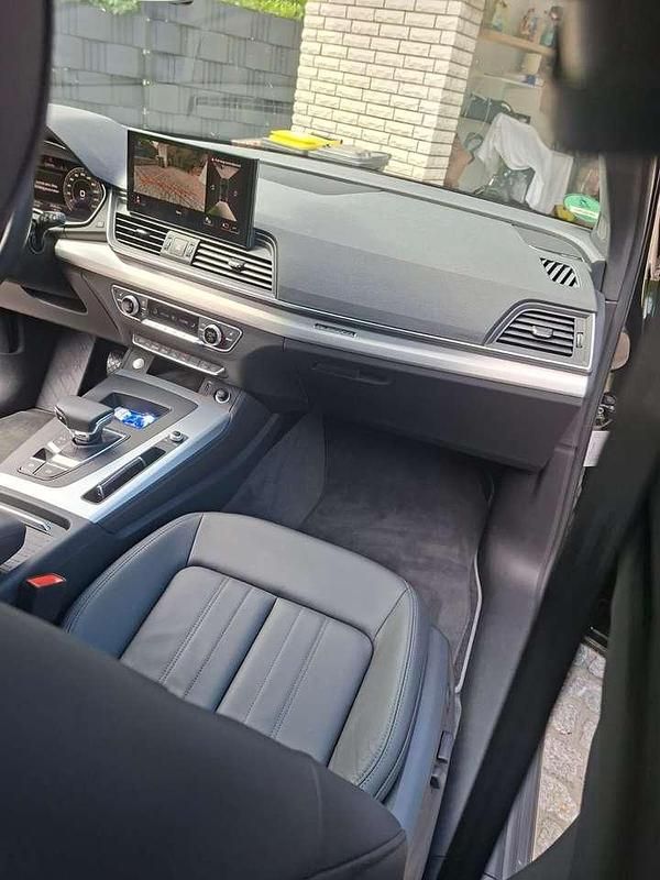 Schwarz Gebraucht 2024 Audi Q5 Business SUV | 52.000 € (Etwas zu teuer) - Bild 1/4
