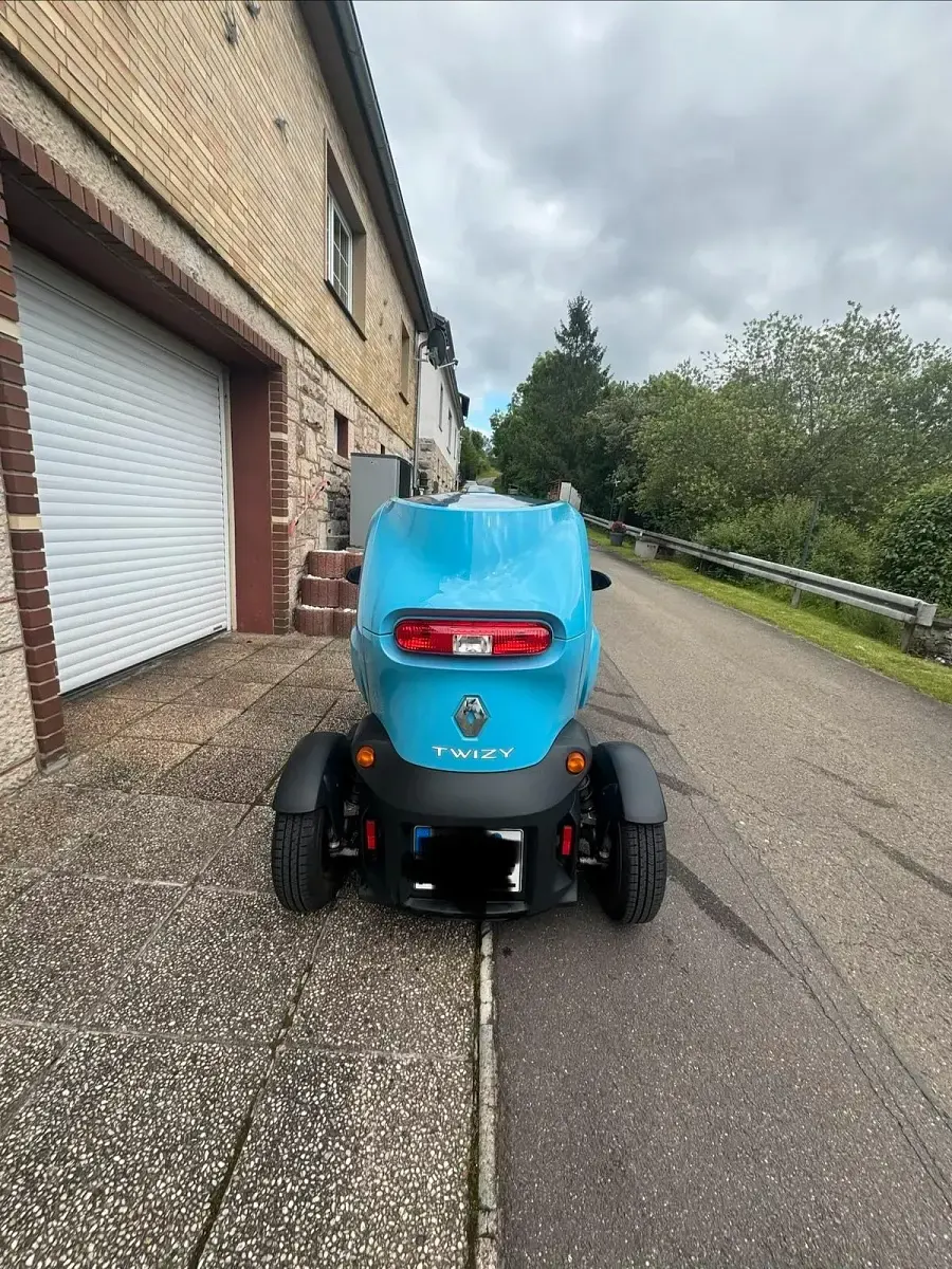 Gebraucht Renault Twizy 12 kW (17 PS) 2017 Blau Kleinwagen