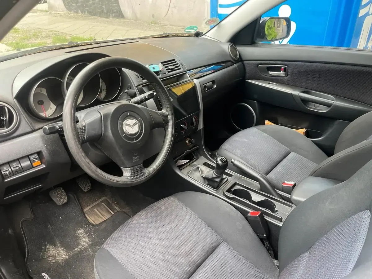 Gebraucht Mazda 3 84 PS (61 kW) 2007 Schwarz Kleinwagen