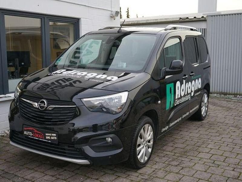 Schwarz Gebraucht 2020 Opel Combo Life Limousine | 8.500 € (Superpreis) - Bild 1/4