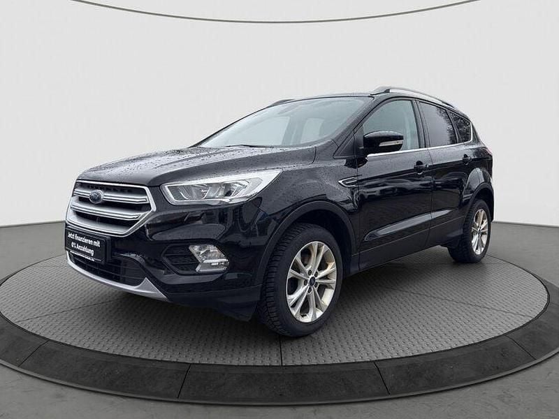 Gebraucht Ford Kuga Titanium 150 PS (110 kW) 2018 Schwarz SUV