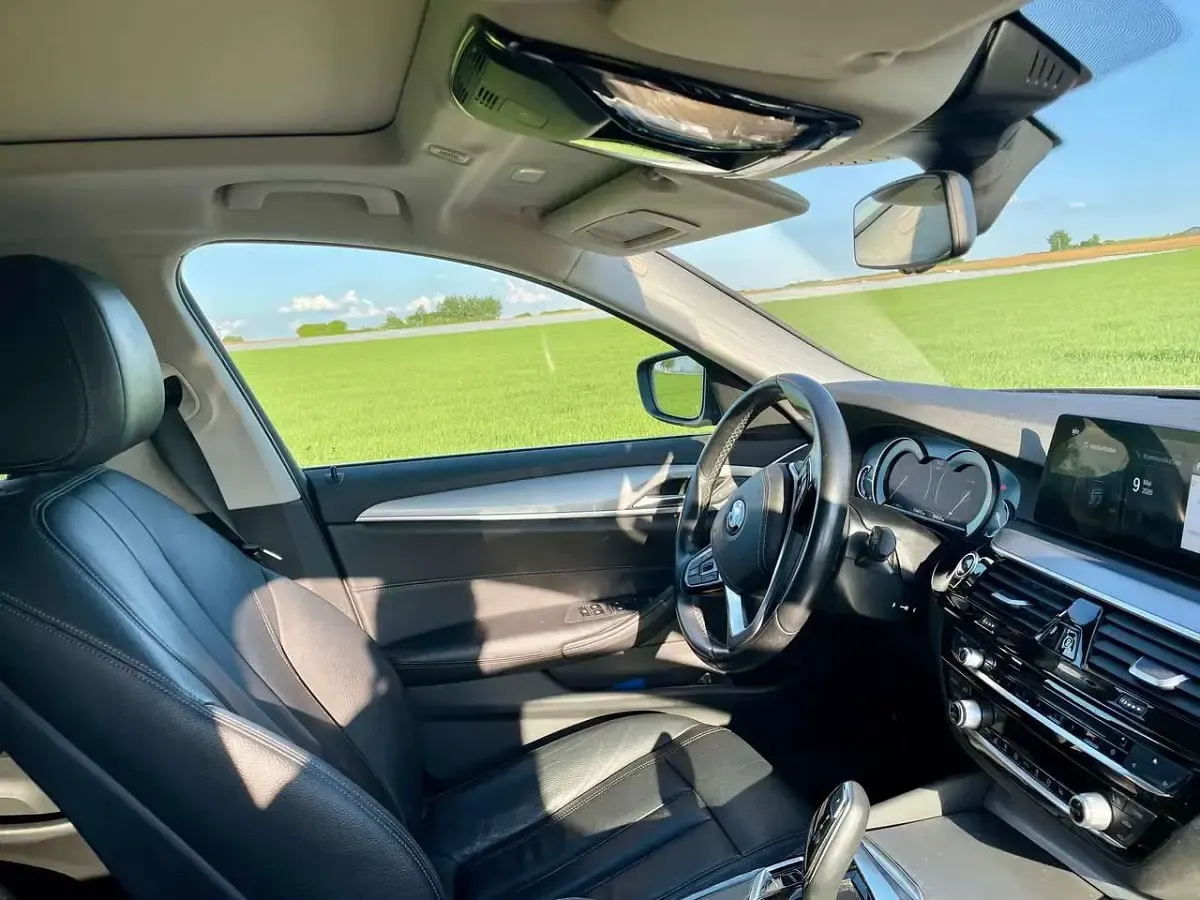 Gebraucht BMW 525 231 PS (169 kW) 2017 Grau Kombi