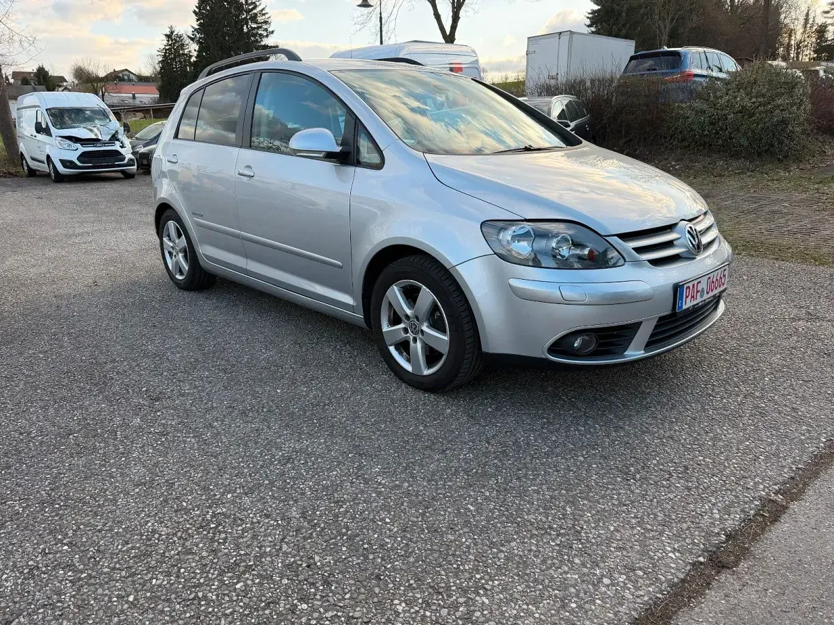 Gebraucht VW Golf VI United 122 PS (89 kW) 2008 Silber Kleinwagen