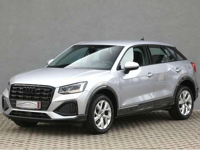 Gebraucht Audi Q2 Advanced 150 PS (110 kW) 2023 Silber SUV