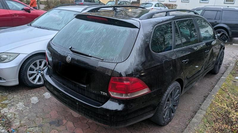 Gebraucht VW Golf V 105 PS (77 kW) 2008 Schwarz Kombi