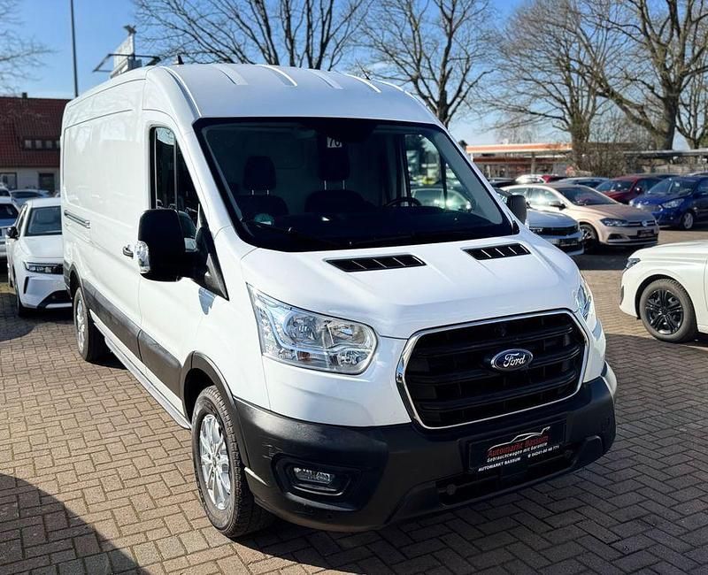 Gebraucht Ford Transit Trend 131 PS (96 kW) 2021 Weiß Van / Kleinbus